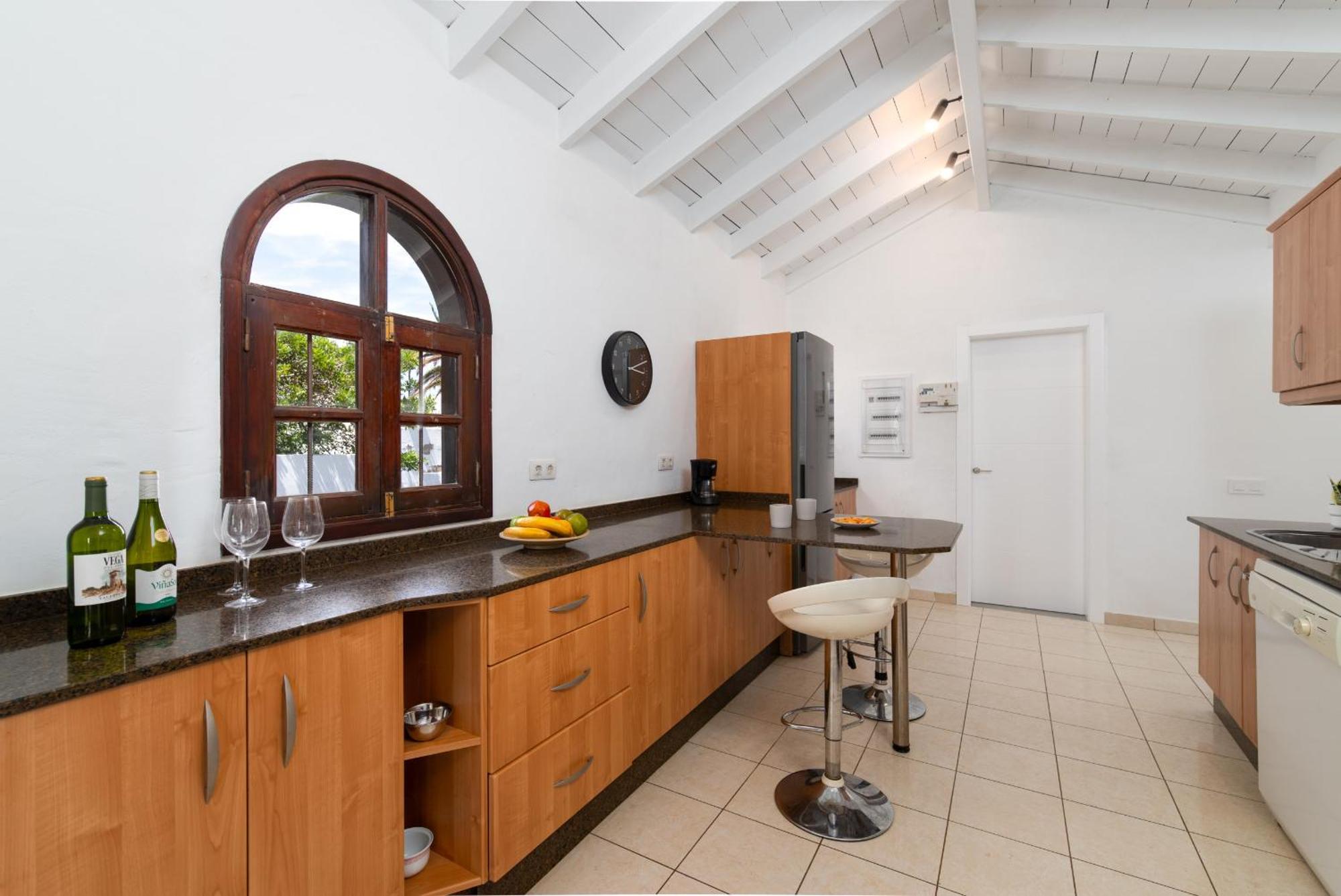 Villa Michelle - Lh114 By Villas Now Ltd Playa Blanca  Buitenkant foto