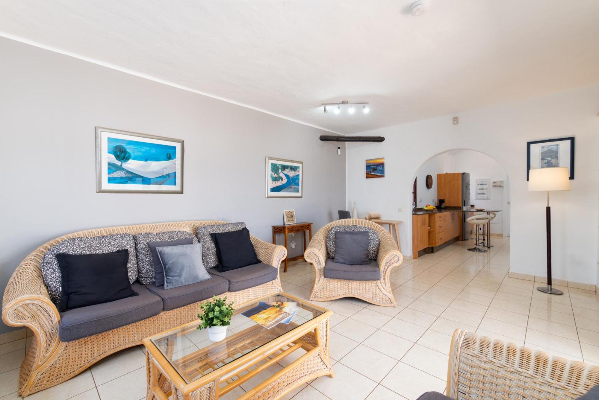 Villa Michelle - Lh114 By Villas Now Ltd Playa Blanca  Buitenkant foto