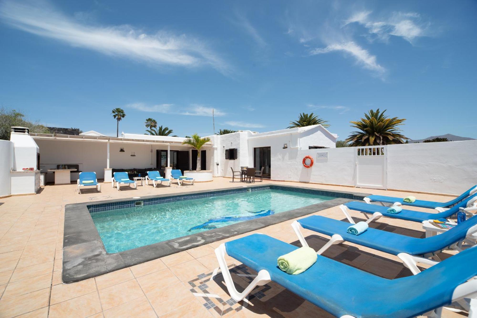 Villa Michelle - Lh114 By Villas Now Ltd Playa Blanca  Buitenkant foto