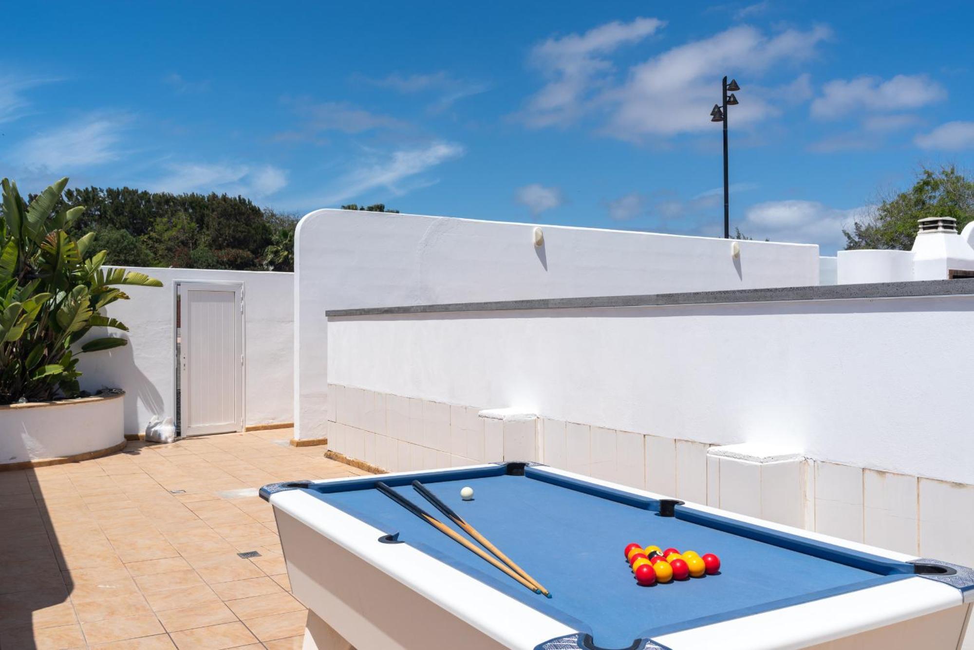 Villa Michelle - Lh114 By Villas Now Ltd Playa Blanca  Buitenkant foto